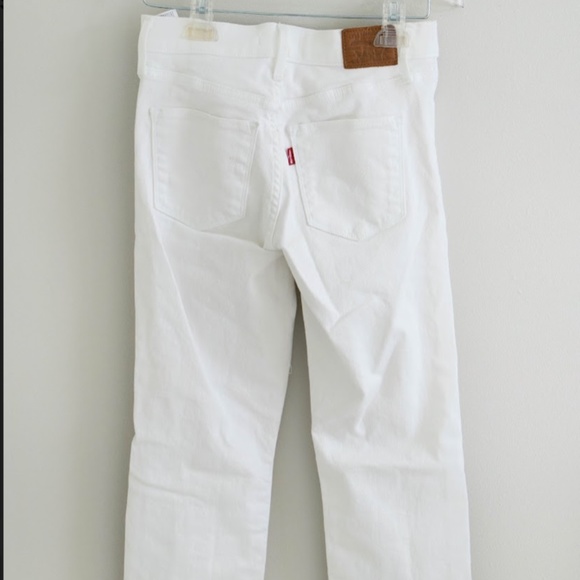 White Levis 314 Shaping Skinny Jeans - Picture 4 of 7